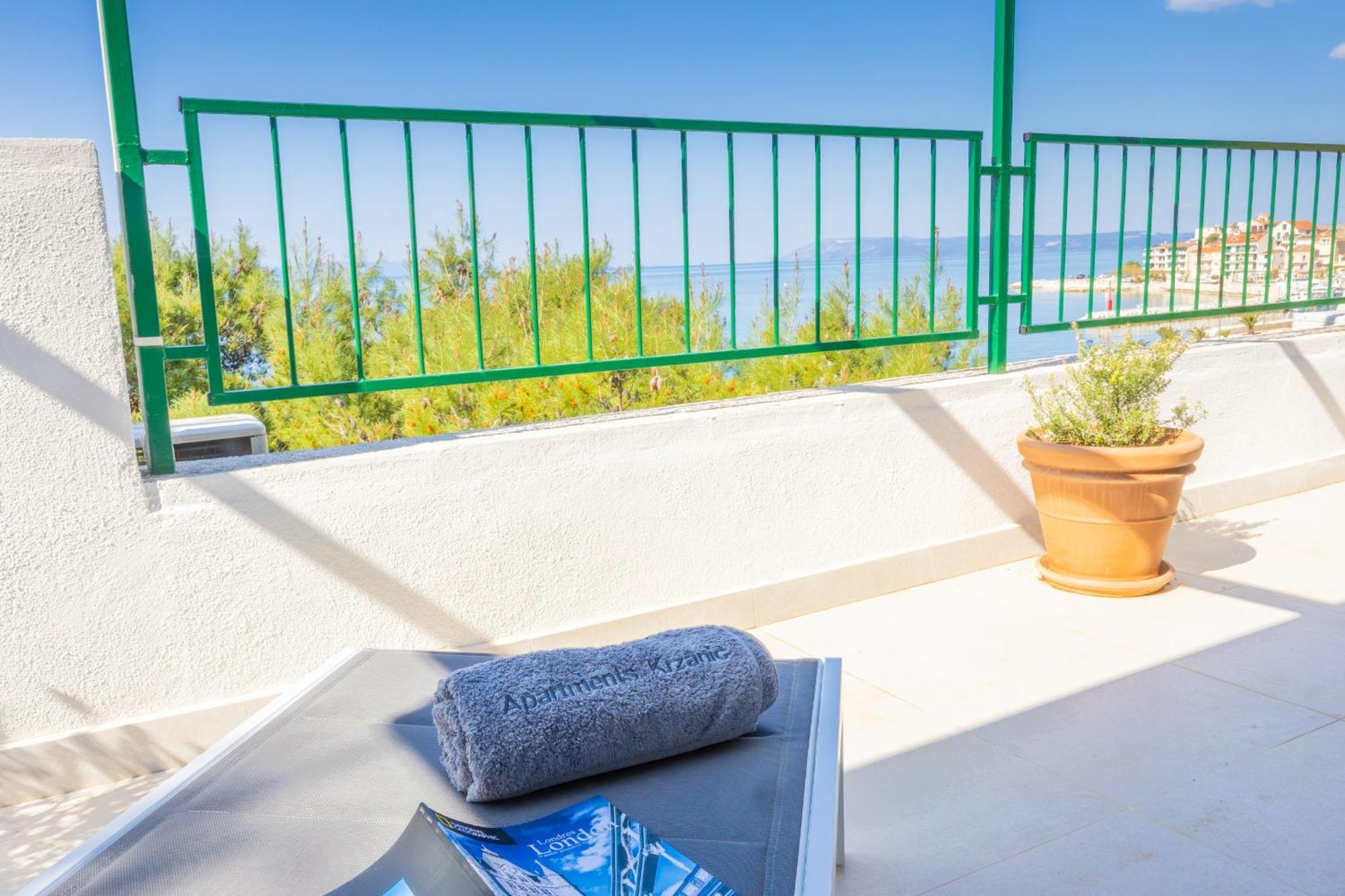 Apartments Krzanic Podgora Esterno foto